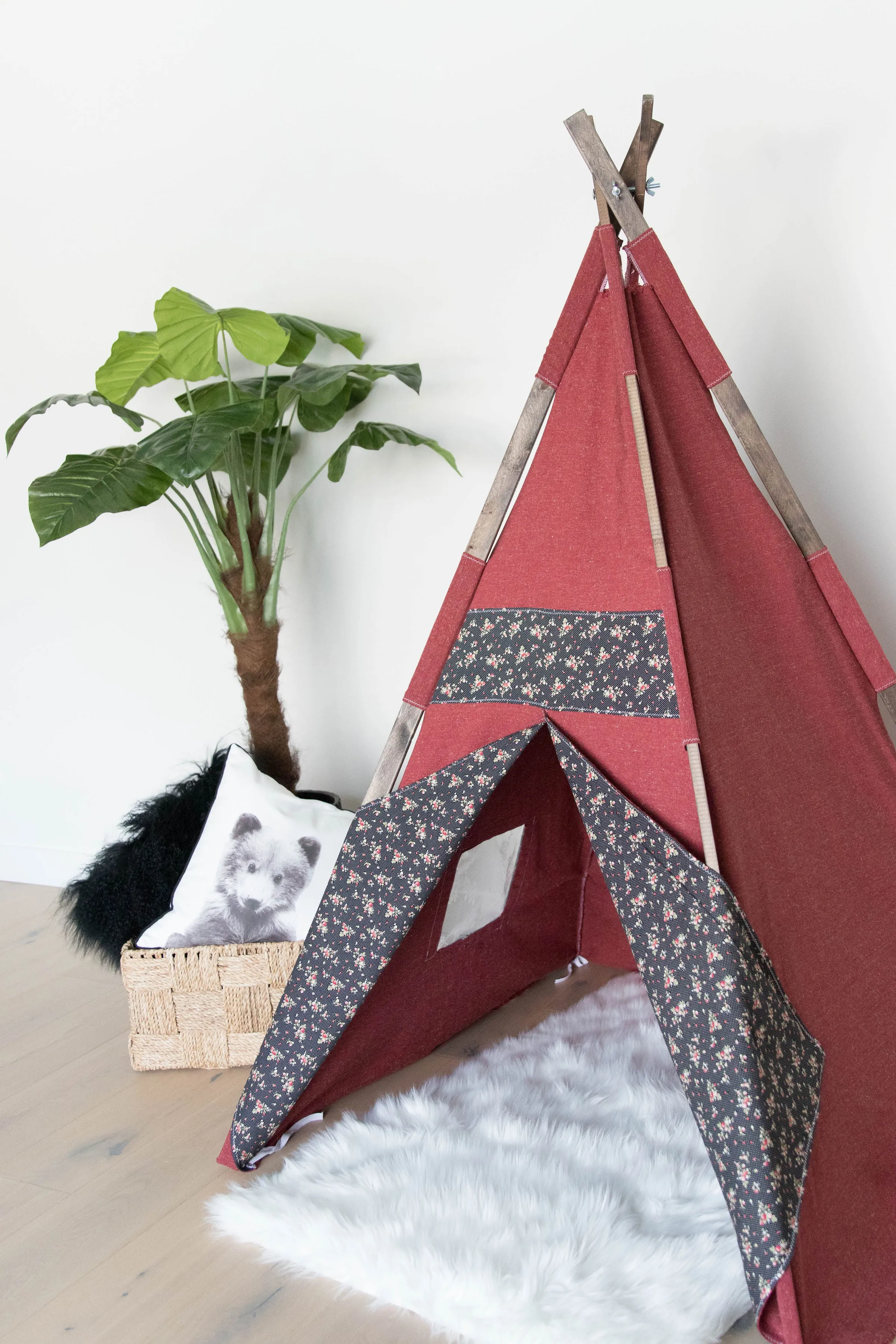 THE BELLA Teepee